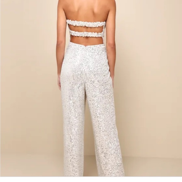 Lulu’s sequin jumpsuit - Picture 4 of 4
